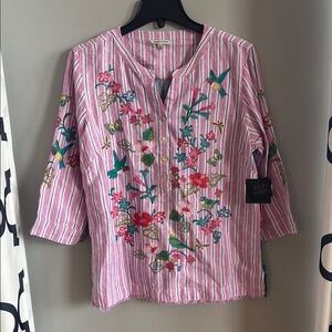 NWT John Mark Women’s embroidered floral button up tunic blouse petite large
